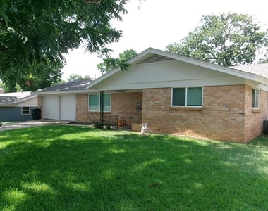 1610 Toplea Drive - Photo Thumbnail 1