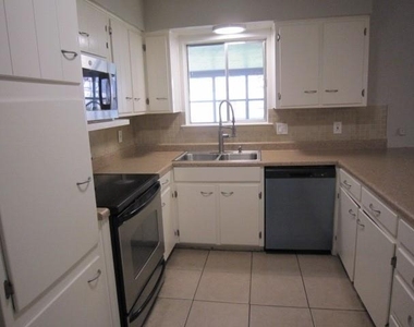 1610 Toplea Drive - Photo Thumbnail 11