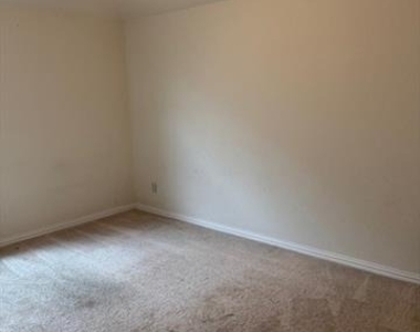 11505 Beckton Street - Photo Thumbnail 21