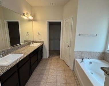 11505 Beckton Street - Photo Thumbnail 13