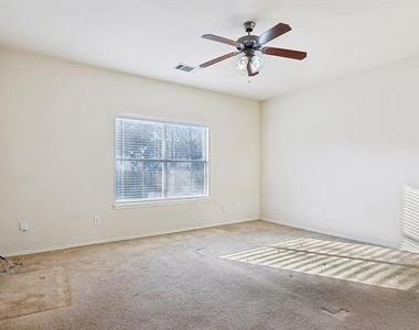 3019 Appaloosa Drive - Photo Thumbnail 17