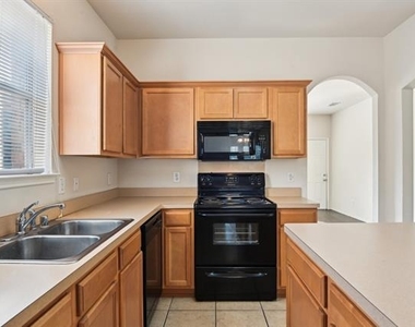 3019 Appaloosa Drive - Photo Thumbnail 10