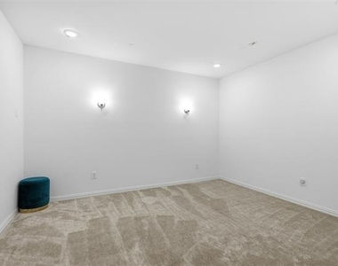 4504 Gilmer Drive - Photo Thumbnail 18