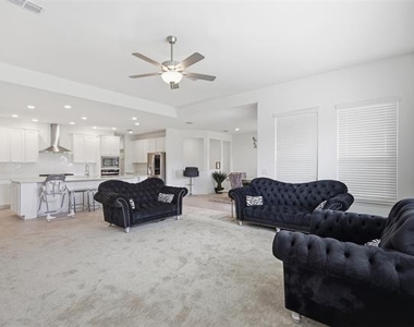 4504 Gilmer Drive - Photo Thumbnail 10