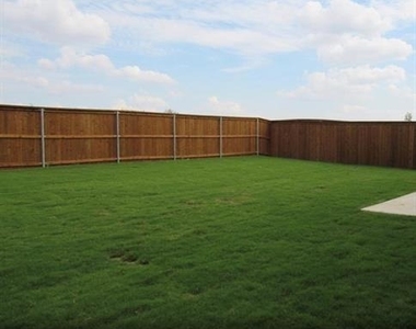 2316 Grant Park Way - Photo Thumbnail 17