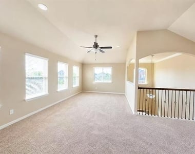2316 Grant Park Way - Photo Thumbnail 13