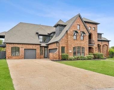 1750 Greenwood Court - Photo Thumbnail 36