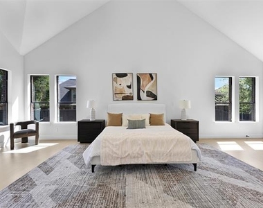 1750 Greenwood Court - Photo Thumbnail 18