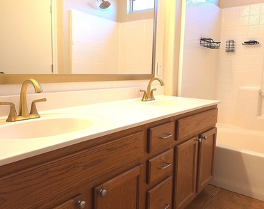 9205 W Villa Rita Drive - Photo Thumbnail 13