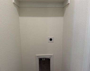 2237 Diamond Drive - Photo Thumbnail 34