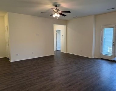 2237 Diamond Drive - Photo Thumbnail 6