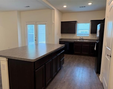 2237 Diamond Drive - Photo Thumbnail 7