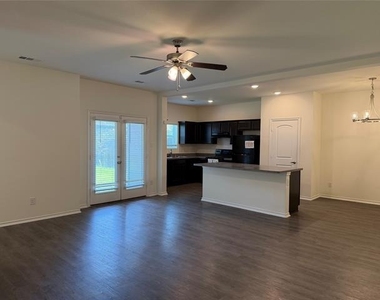 2237 Diamond Drive - Photo Thumbnail 3