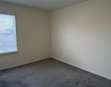 2237 Diamond Drive - Photo Thumbnail 26