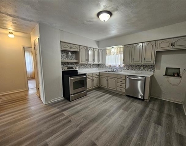 119 Palm Oak Drive - Photo Thumbnail 4