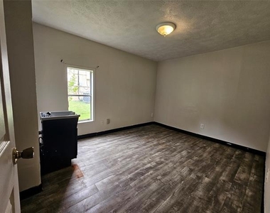 119 Palm Oak Drive - Photo Thumbnail 12