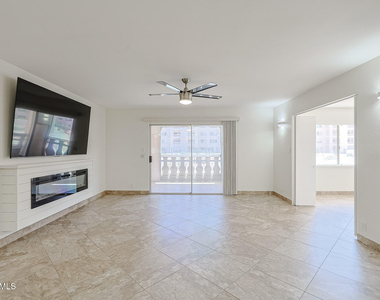 7920 E Camelback Road - Photo Thumbnail 9