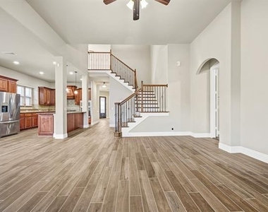 2412 Kemerton - Photo Thumbnail 3