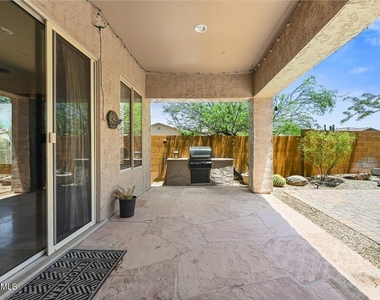 22503 N 76th Place N - Photo Thumbnail 19
