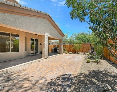 22503 N 76th Place N - Photo Thumbnail 18
