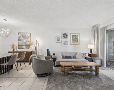 4150 E Cactus Road - Photo Thumbnail 15