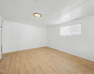 2038 E Lemon Street - Photo Thumbnail 3