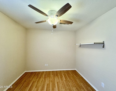 629 N Kenneth Place - Photo Thumbnail 10