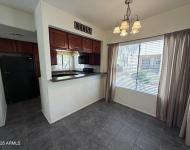 7008 E Gold Dust Avenue - Photo Thumbnail 3