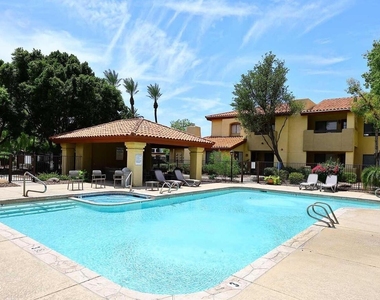 7008 E Gold Dust Avenue - Photo Thumbnail 28