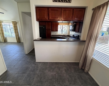7008 E Gold Dust Avenue - Photo Thumbnail 21
