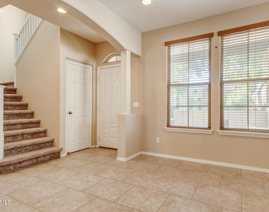 21158 W Sycamore Drive - Photo Thumbnail 1