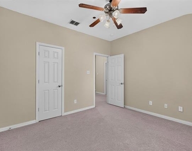 8712 San Bernard Street - Photo Thumbnail 31