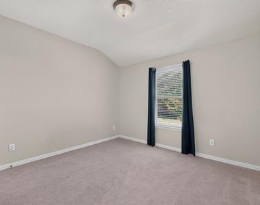 8712 San Bernard Street - Photo Thumbnail 25