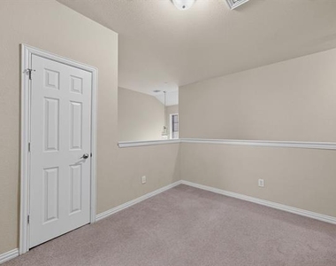 8712 San Bernard Street - Photo Thumbnail 23