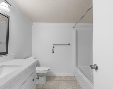 10693 N Military Trail - Photo Thumbnail 13