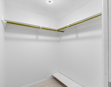 10693 N Military Trail - Photo Thumbnail 18