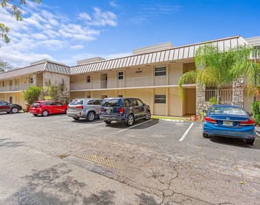 10693 N Military Trail - Photo Thumbnail 27