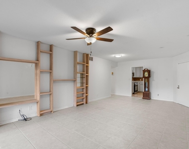 10693 N Military Trail - Photo Thumbnail 4