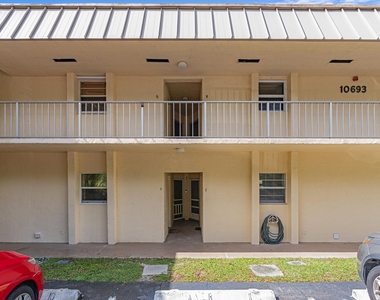 10693 N Military Trail - Photo Thumbnail 26