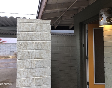 2020 S Granada Drive - Photo Thumbnail 14