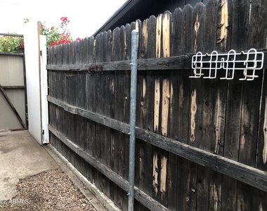 2020 S Granada Drive - Photo Thumbnail 27