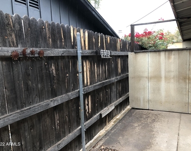 2020 S Granada Drive - Photo Thumbnail 25