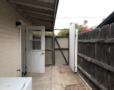 2020 S Granada Drive - Photo Thumbnail 26