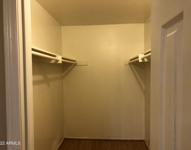 2020 S Granada Drive - Photo Thumbnail 24