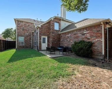 11520 Bermuda Way - Photo Thumbnail 16