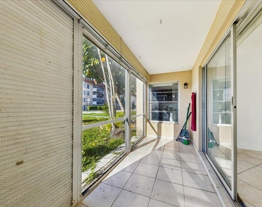 4156 Inverrary Drive - Photo Thumbnail 14