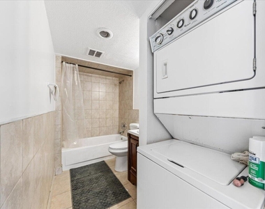 4156 Inverrary Drive - Photo Thumbnail 12
