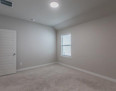 257 Hope Orchards Drive - Photo Thumbnail 31