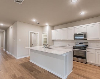 257 Hope Orchards Drive - Photo Thumbnail 6