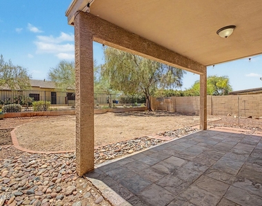 905 E Potter Drive - Photo Thumbnail 28